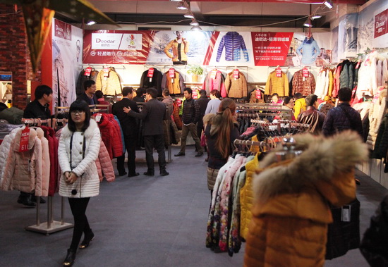 𲩕(hu )_(ki)Ļ˚߿Ƽ(chung  )a(chn)Ʒ(li)u