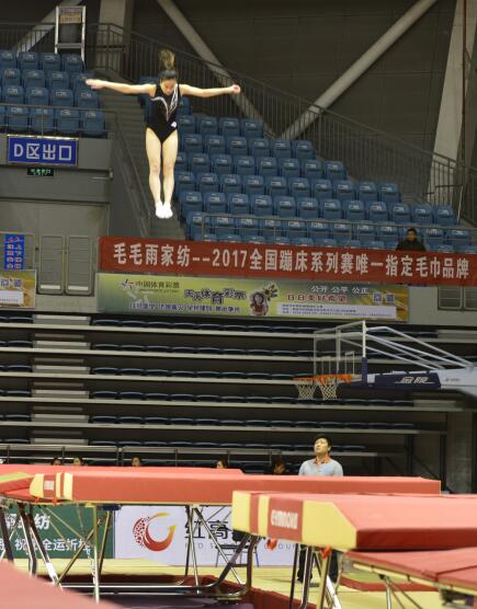 ëëҼȫĴϵِ\(dng)ëŮ