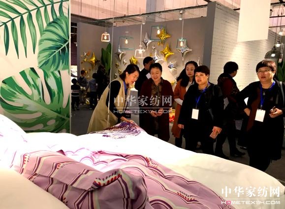 `•³̡RҼ2018Ʒl(f)(hu )AM(mn)Ļ