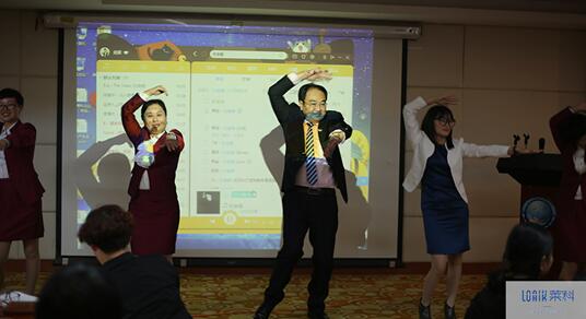 zR׌öӖ(hu )ʻ(i)o(w)ֹz