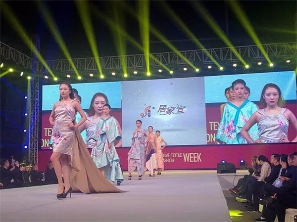 r(sh)I(lng)2017ɶҼ•ɶr(sh)bݾʆĻ