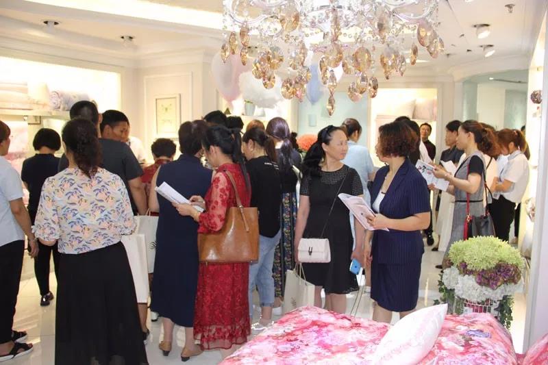 Ʒ•Ҽ2019ﶬƷl(f)(hu )AM(mn)չ